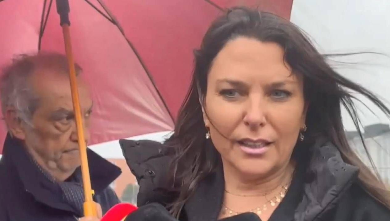 ece uner yargilandigi davada beraat etti uyRvFIiE