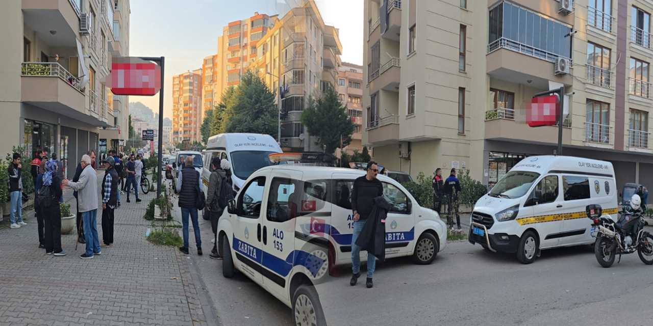 markette dehset anlari eski esine bicakla saldirdi n8N3OCOV.jpg