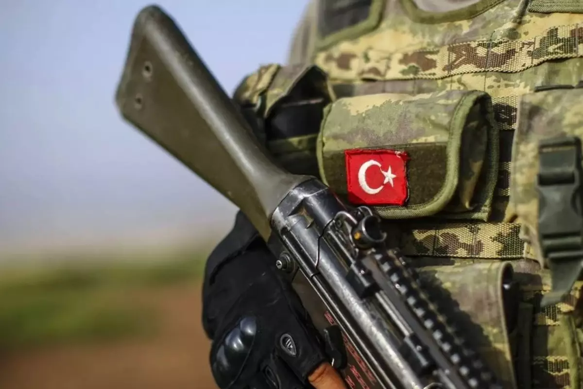 suriyeli askeri ogrenciler tskda mi gorev alacak tartisma yaratan iddiaya yanit geldi 5GeF3SuT.jpg