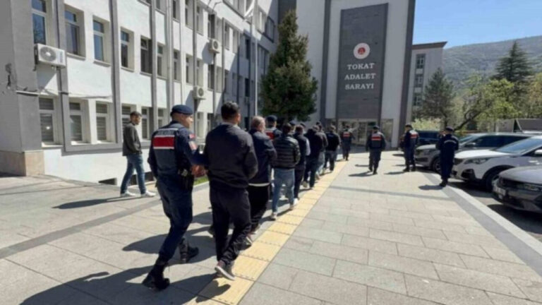 tokat-merkezli-silah-kacakciligi-operasyonu-17-kisi-serbest-birakildi-4Mu44blK